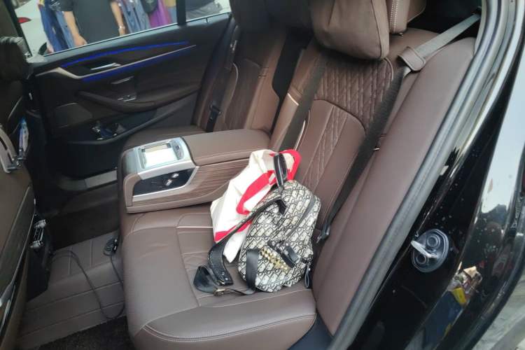 Used BMW 5 Series 2021 Updated 530Li Luxury Package Premium Edition Left Rear Seat