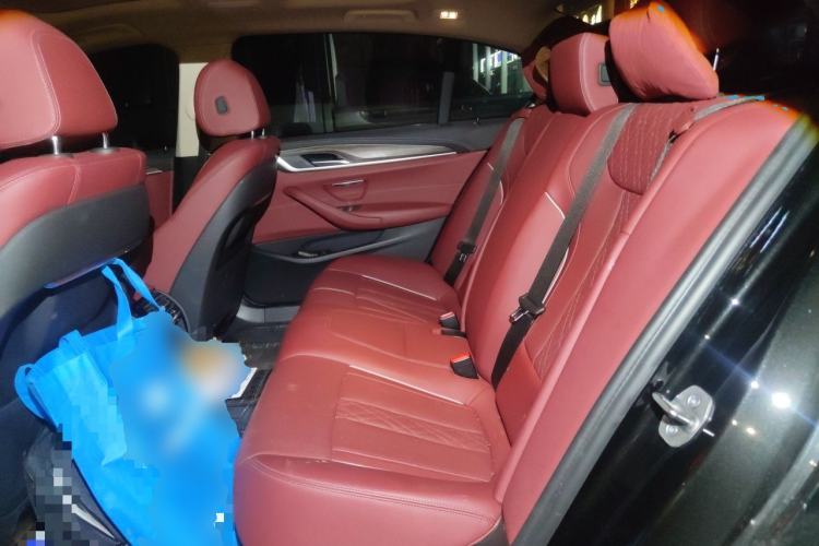 Used BMW 5 Series 2021 Restyled 530Li Leading Edition Luxury Package Left Rear Seat