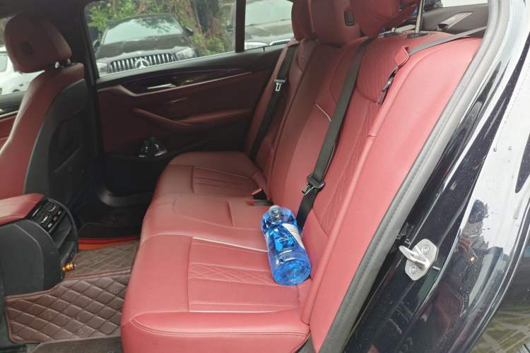 Used BMW 5 Series 2021 Facelifted 525Li M Sport Package Left Rear Seat