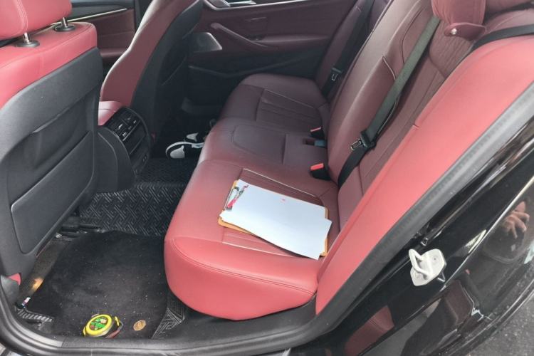 Used BMW 5 Series 2021 530Li Leading Model M Sport Package Left Rear Seat