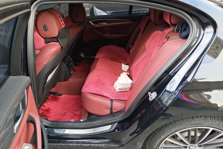 Used BMW 5 Series 2021 530Li xDrive M Sport Package Left Rear Seat