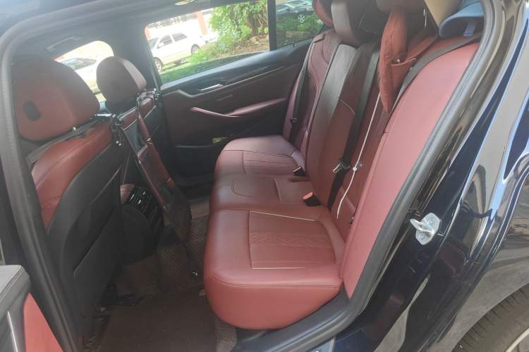 Used BMW 5 Series 2021 Facelifted 525Li M Sport Package Left Rear Seat