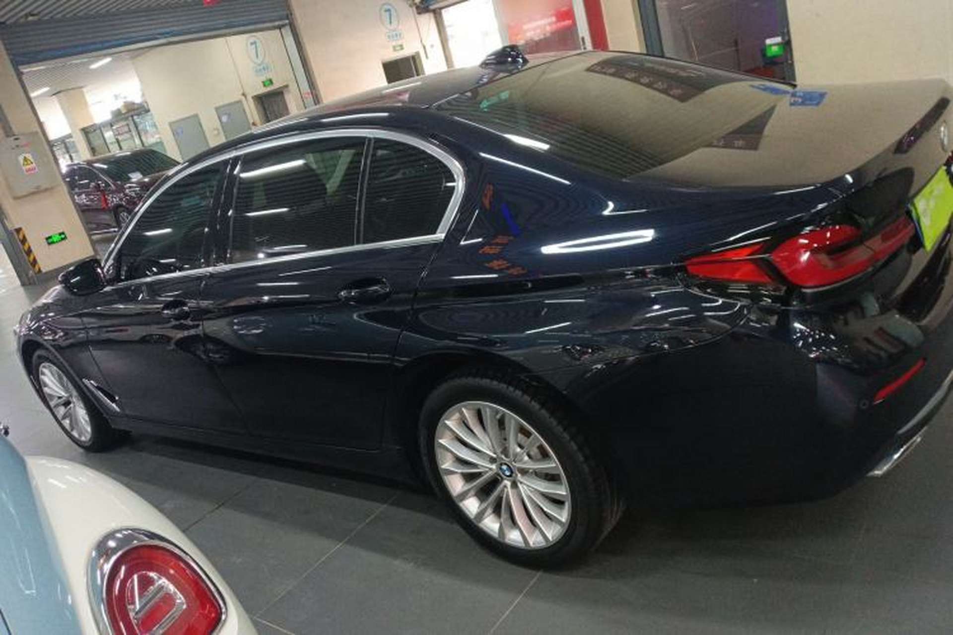 Used BMW 5 Series 2021 525Li Luxury Package Left Side