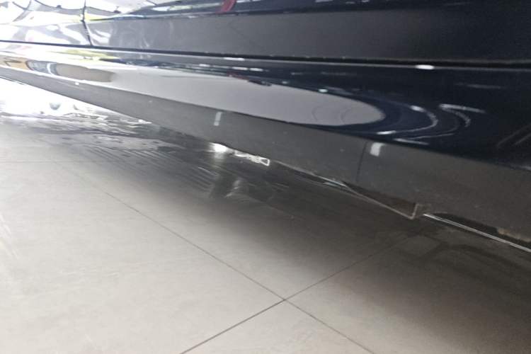 Used BMW 5 Series 2021 Facelifted 525Li M Sport Package Left Side Sill