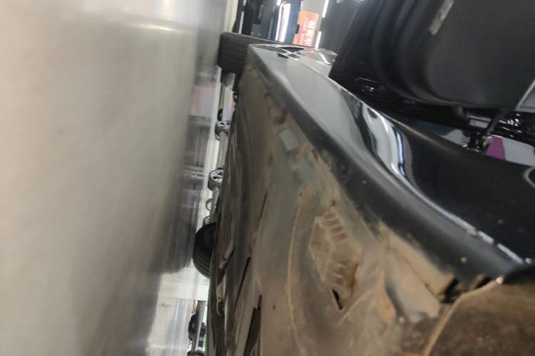 Used BMW 5 Series 2021 530i M Sport Package Left Side Sill
