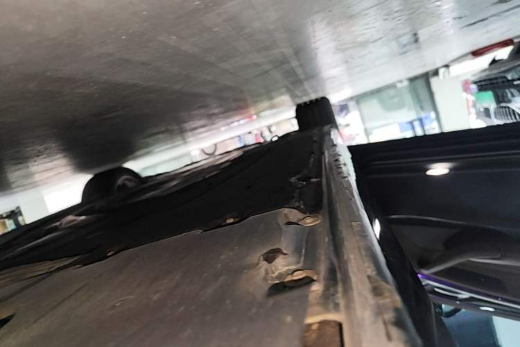 Used BMW 5 Series 2021 525Li Luxury Package Left Side Sill