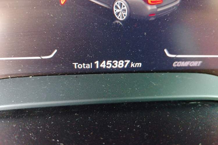 Used BMW 5 Series 2021 530Li xDrive M Sport Package Odometer Close Up