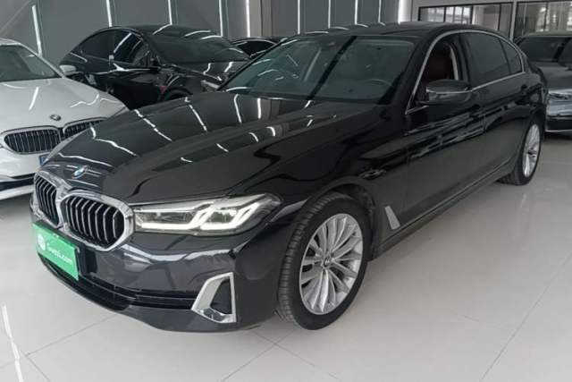 Używany BMW 5 Series 2021 Updated Version 525Li Luxury Package