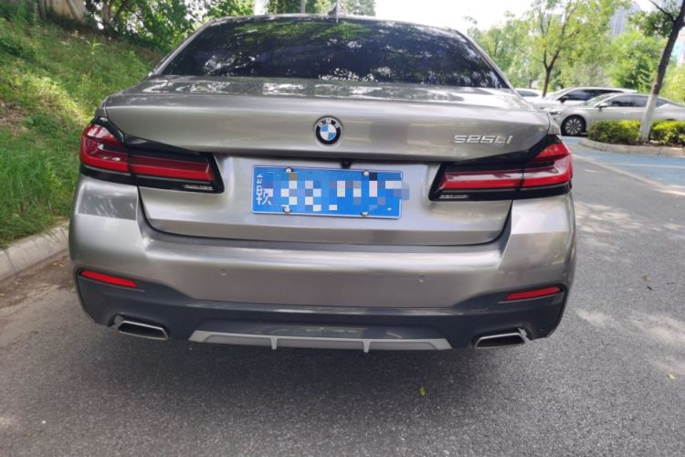 Used BMW 5 Series 2021 525Li M Sport Package Rear