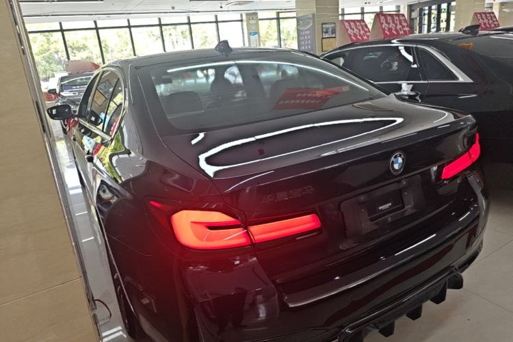 Used BMW 5 Series 2021 Facelifted 525Li M Sport Package Rear Left 45 Deg