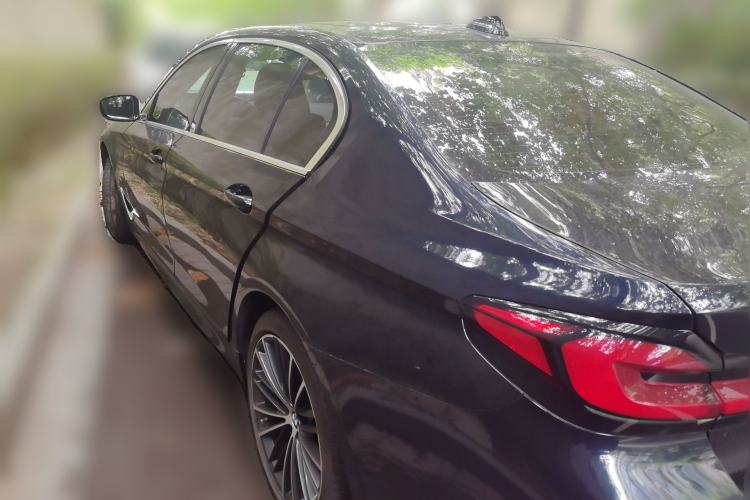 Used BMW 5 Series 2021 530Li Leading Model M Sport Package Rear Left 45 Deg