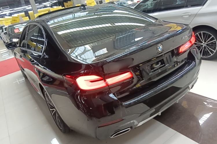 Used BMW 5 Series 2021 Facelifted 530Li Leading Edition M Sport Package Rear Left 45 Deg