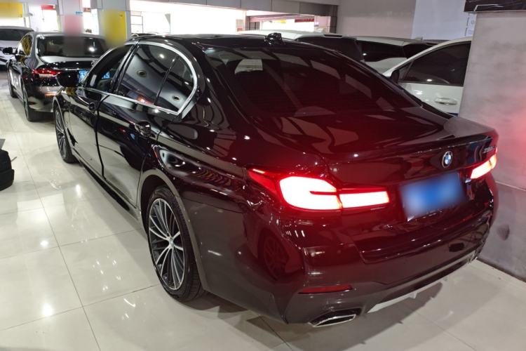 Used BMW 5 Series 2021 Facelifted 530Li Leading Edition M Sport Package Rear Left 45 Deg