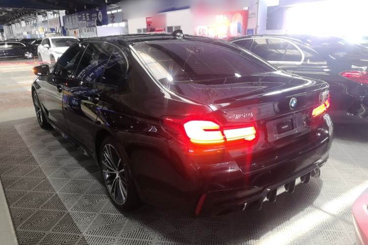 Used BMW 5 Series 2021 Facelifted 530Li Leading Edition M Sport Package Rear Left 45 Deg