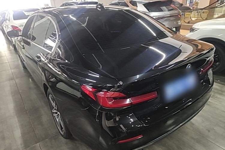 Used BMW 5 Series 2021 530Li Leading Luxury Package Rear Left 45 Deg