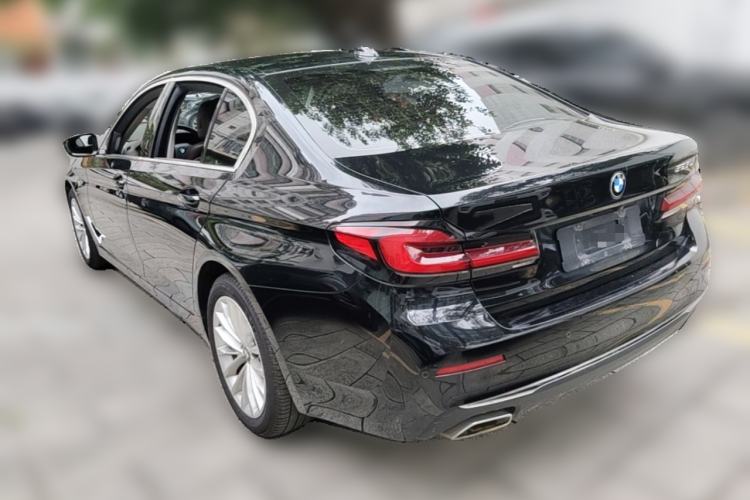 Used BMW 5 Series 2021 525Li Luxury Package Rear Left 45 Deg
