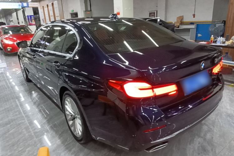 Used BMW 5 Series 2021 525Li Luxury Package Rear Left 45 Deg