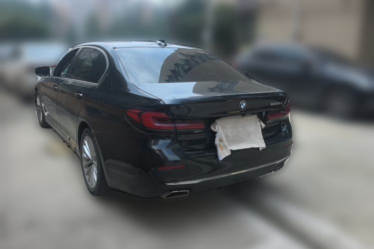 Used BMW 5 Series 2021 Updated Version 525Li Luxury Package Rear Left 45 Deg