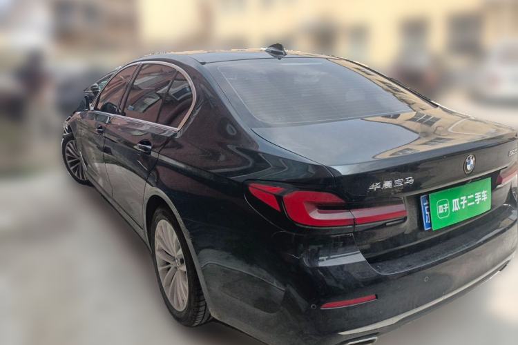 Used BMW 5 Series 2021 525Li Luxury Package Rear Left 45 Deg