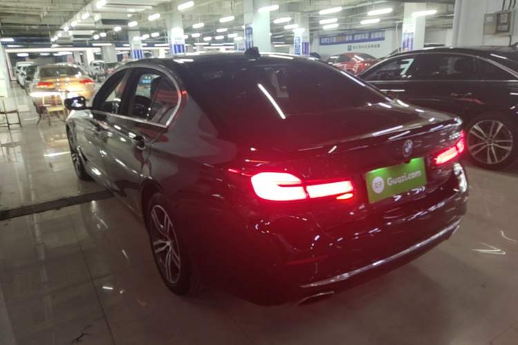 Used BMW 5 Series 2021 Restyled 530Li Leading Edition Luxury Package Rear Left 45 Deg