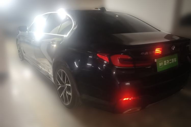 Used BMW 5 Series 2021 530Li Luxury Edition M Sport Package Rear Left 45 Deg