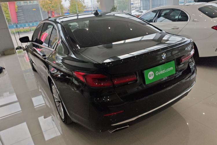 Used BMW 5 Series 2021 525Li Luxury Package Rear Left 45 Deg