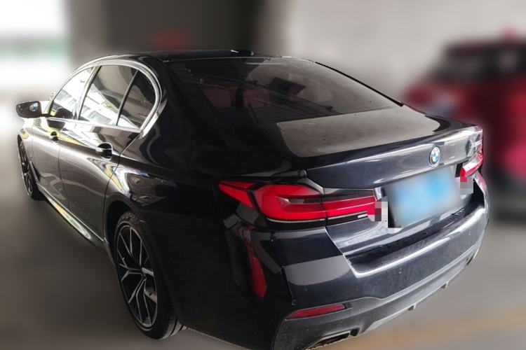 Used BMW 5 Series 2021 530Li Luxury Edition M Sport Package Rear Left 45 Deg