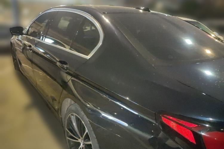 Used BMW 5 Series 2021 Facelifted 530Li Leading Edition M Sport Package Rear Left 45 Deg