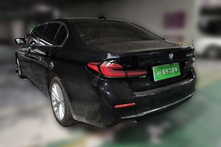 Used BMW 5 Series 2021 525Li Luxury Package Rear Left 45 Deg