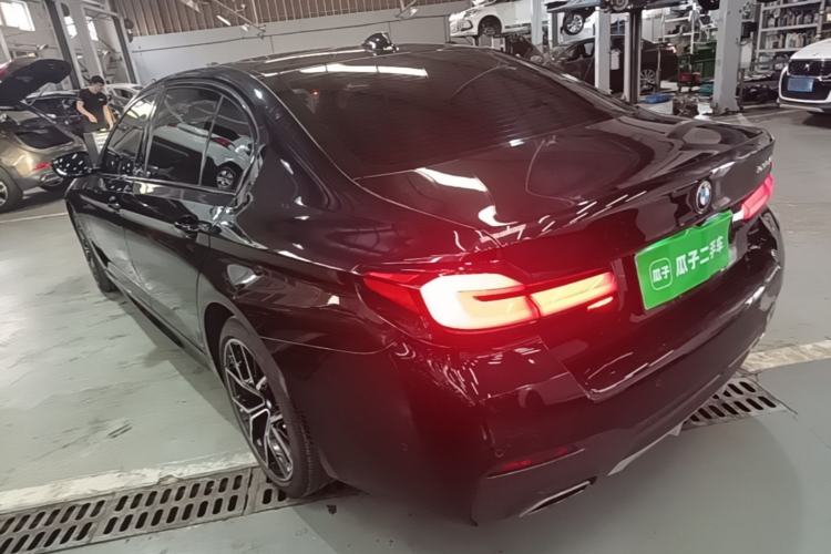 Used BMW 5 Series 2021 530Li Luxury Edition M Sport Package Rear Left 45 Deg