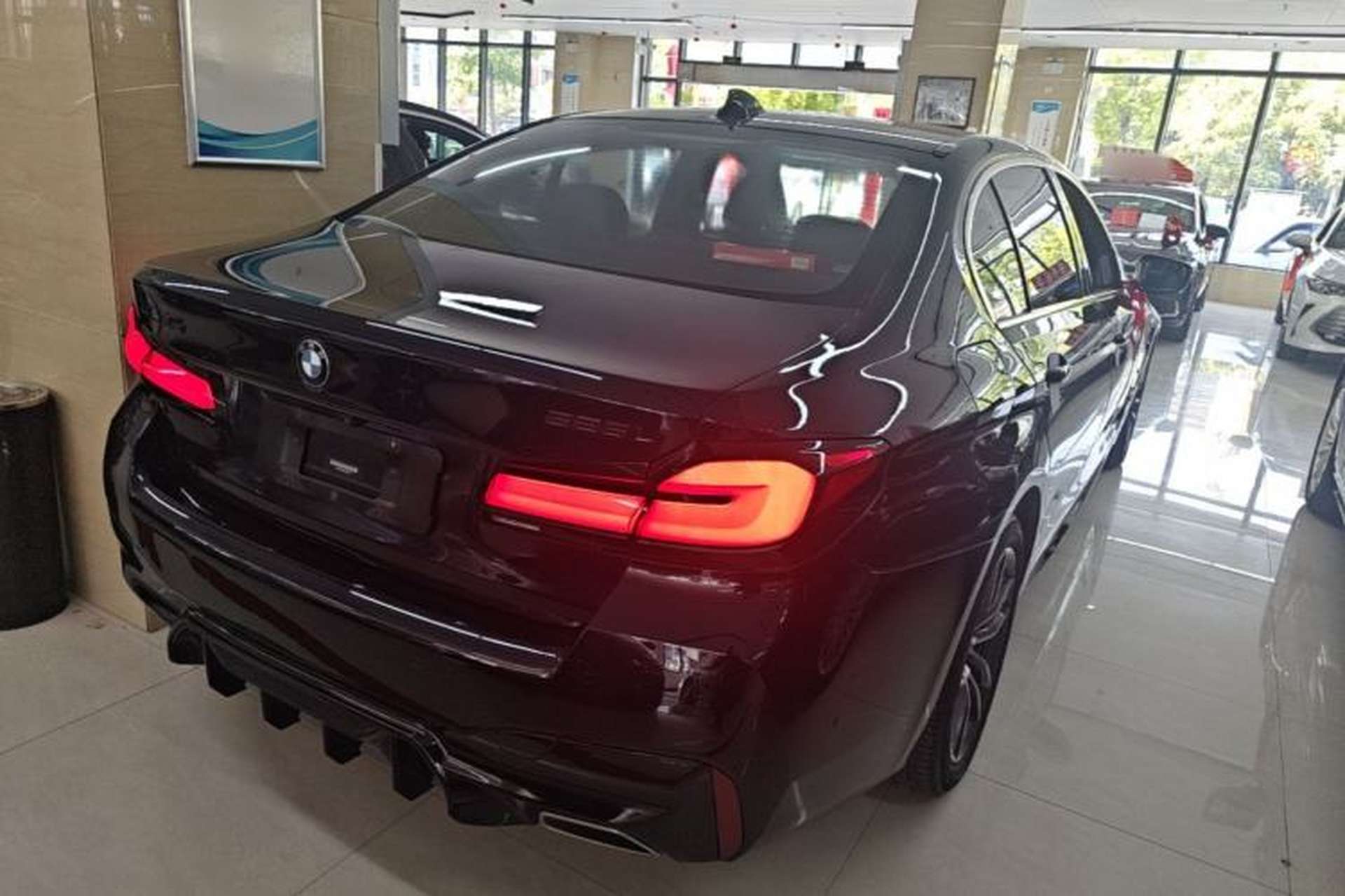Used BMW 5 Series 2021 Facelifted 525Li M Sport Package Rear Right 45 Deg