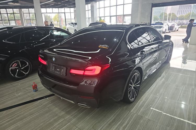 Used BMW 5 Series 2021 530Li Leading Model M Sport Package Rear Right 45 Deg