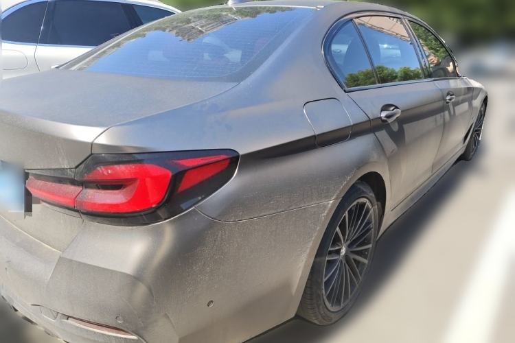 Used BMW 5 Series 2021 530Li Leading Model M Sport Package Rear Right 45 Deg