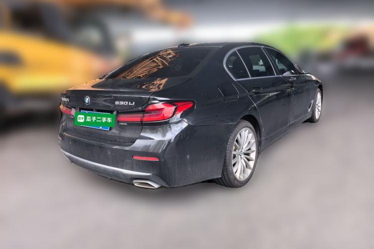 Used BMW 5 Series 2021 530Li Luxury Edition Premium Package Rear Right 45 Deg