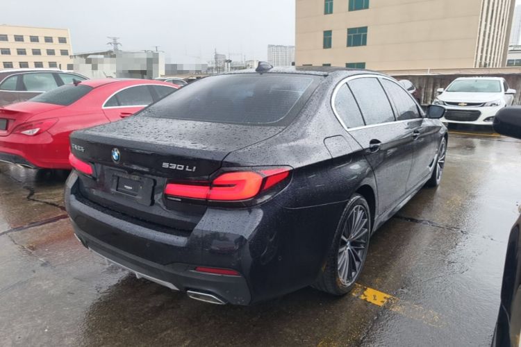 Used BMW 5 Series 2021 530Li Leading Model M Sport Package Rear Right 45 Deg