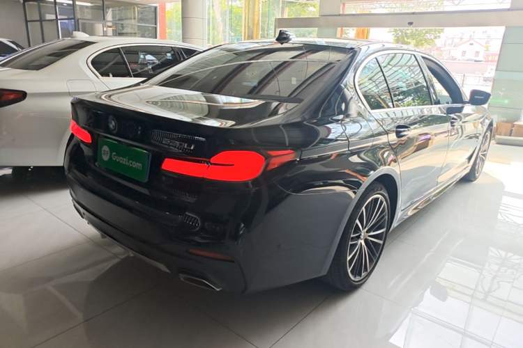 Used BMW 5 Series 2021 530Li Leading Model M Sport Package Rear Right 45 Deg