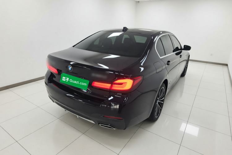 Used BMW 5 Series 2021 Facelifted 530Li Leading Edition M Sport Package Rear Right 45 Deg