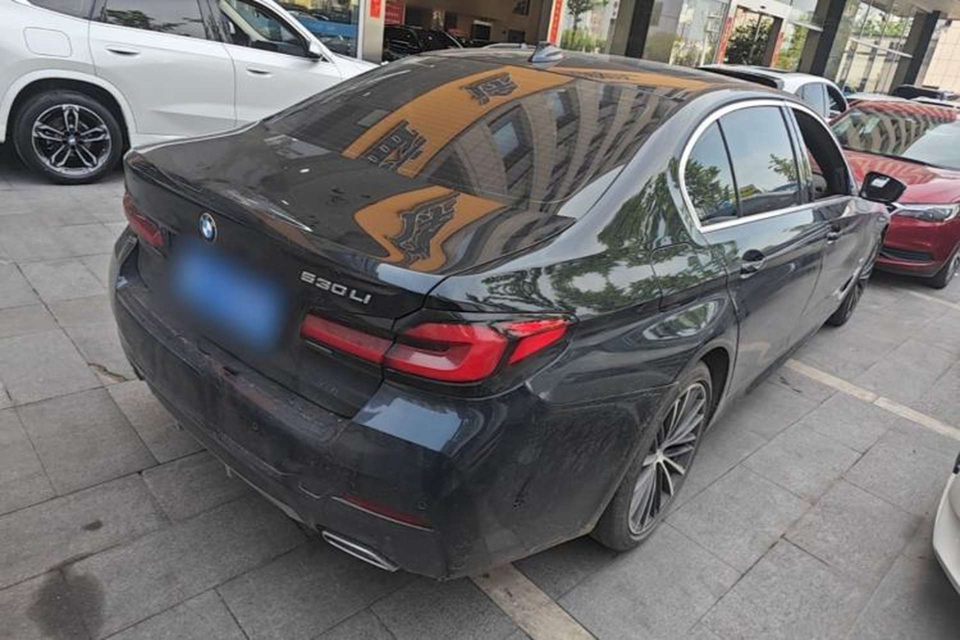 Used BMW 5 Series 2021 530Li Leading Model M Sport Package Rear Right 45 Deg