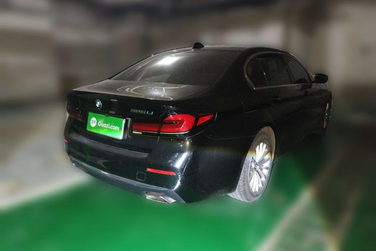 Used BMW 5 Series 2021 525Li Luxury Package Rear Right 45 Deg
