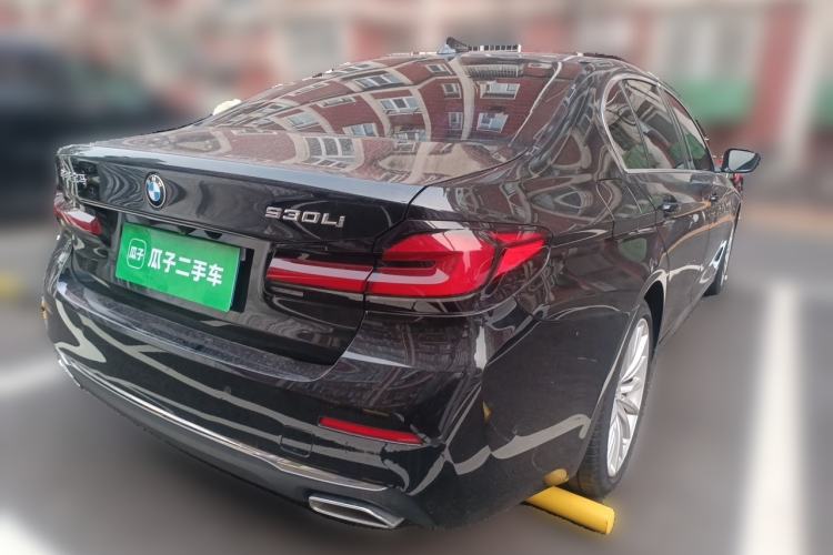Used BMW 5 Series 2021 530Li Executive Luxury Package Rear Right 45 Deg