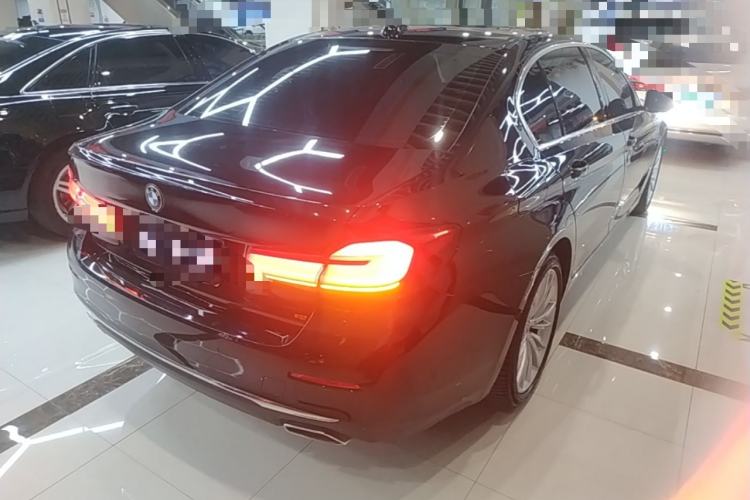 Used BMW 5 Series 2021 530Li Luxury Edition Premium Package Rear Right 45 Deg