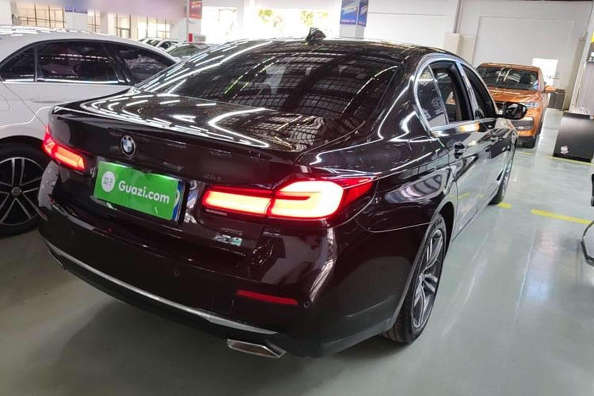 Used BMW 5 Series 2021 530Li Leading Luxury Package Rear Right 45 Deg