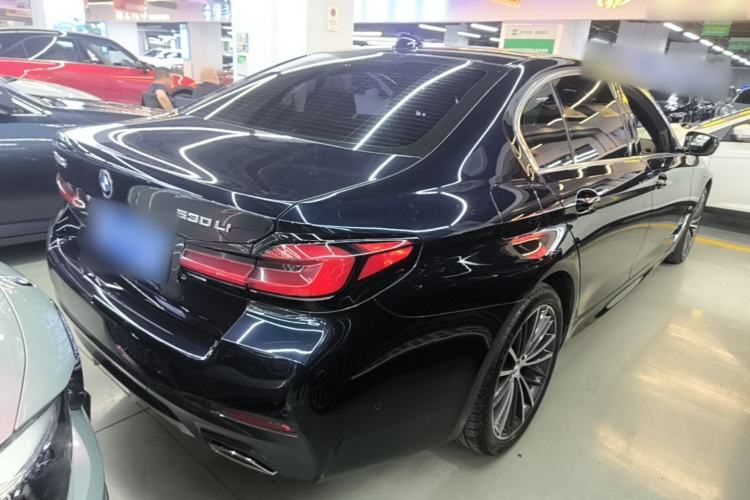 Used BMW 5 Series 2021 530Li Leading Model M Sport Package Rear Right 45 Deg