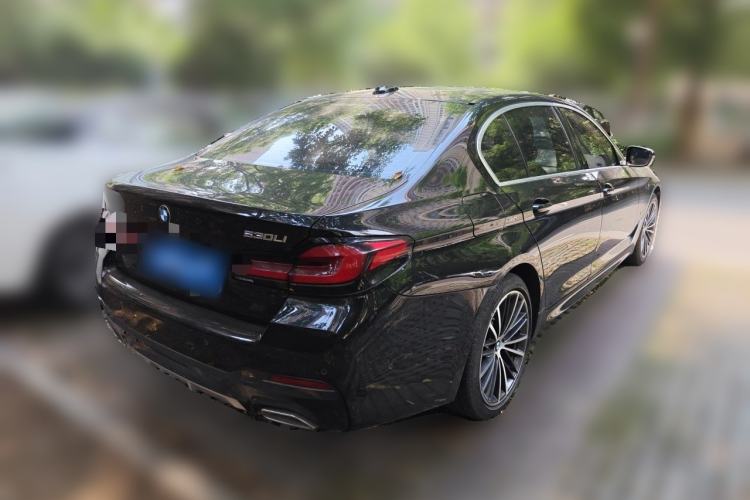 Used BMW 5 Series 2021 Facelifted 530Li Executive M Sport Package Rear Right 45 Deg