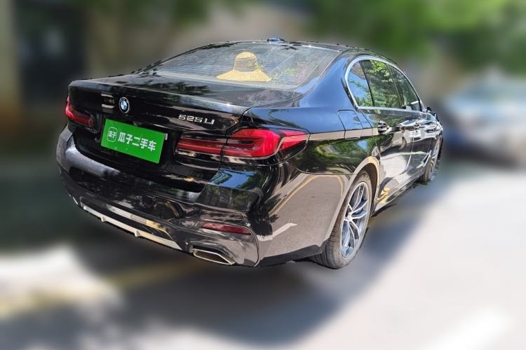 Used BMW 5 Series 2021 Facelifted 525Li M Sport Package Rear Right 45 Deg