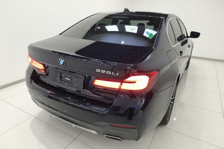Used BMW 5 Series 2021 525Li M Sport Package Rear Right 45 Deg
