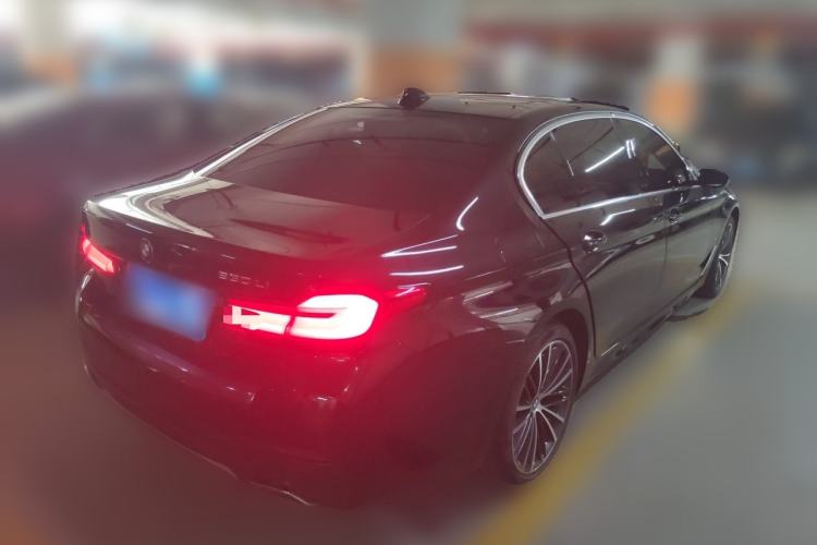 Used BMW 5 Series 2021 530Li Leading Model M Sport Package Rear Right 45 Deg