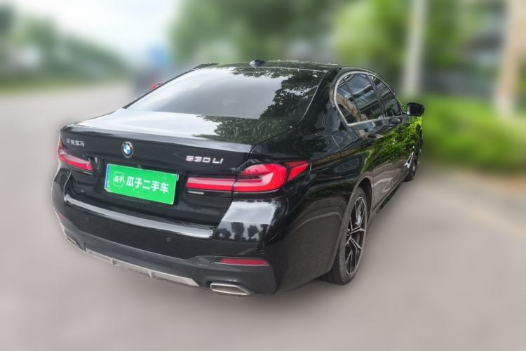 Used BMW 5 Series 2021 530Li Luxury Edition M Sport Package Rear Right 45 Deg