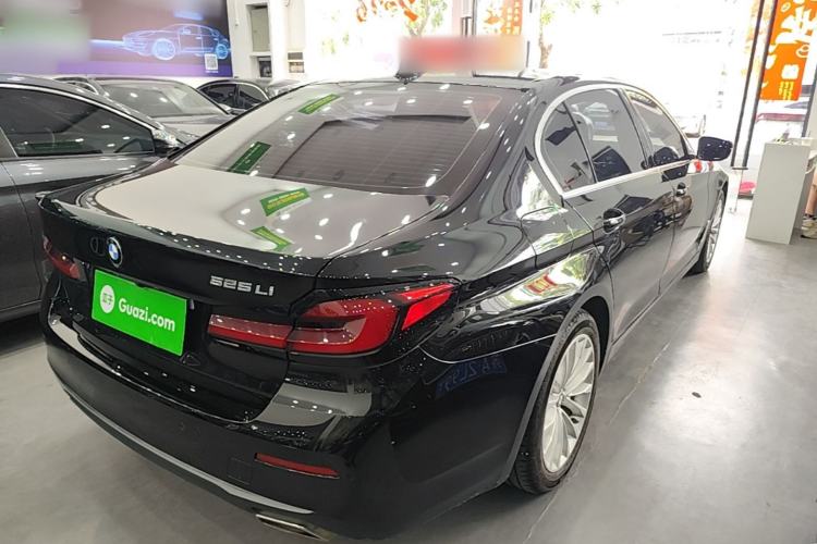 Used BMW 5 Series 2021 525Li Luxury Package Rear Right 45 Deg