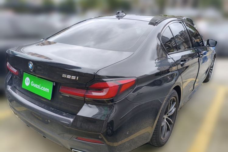 Used BMW 5 Series 2021 525i M Sport Package Rear Right 45 Deg
